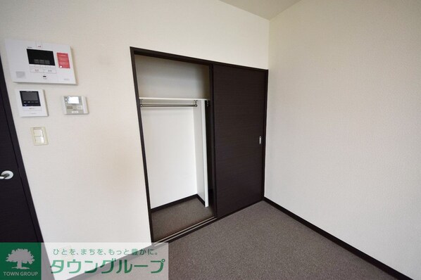 レオパレスフルール西綾瀬の物件内観写真